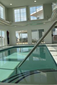 the inn at harbor shores