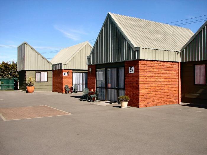 193 aorangi manor motel
