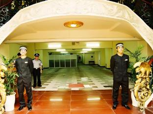 classic hoang long hotel