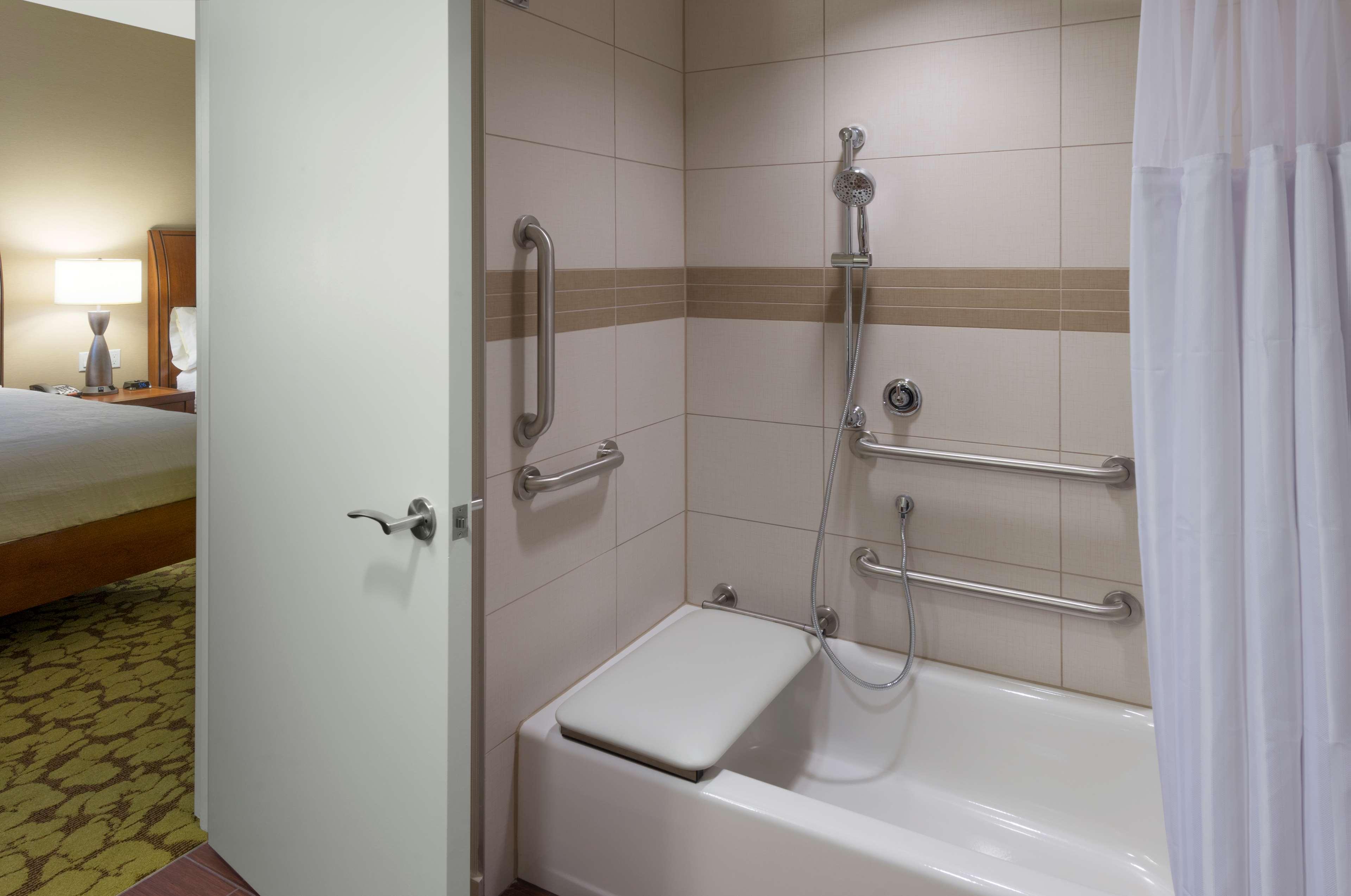 hilton garden inn alexandria old town national harbor