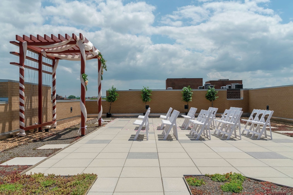 hilton garden inn alexandria old town national harbor