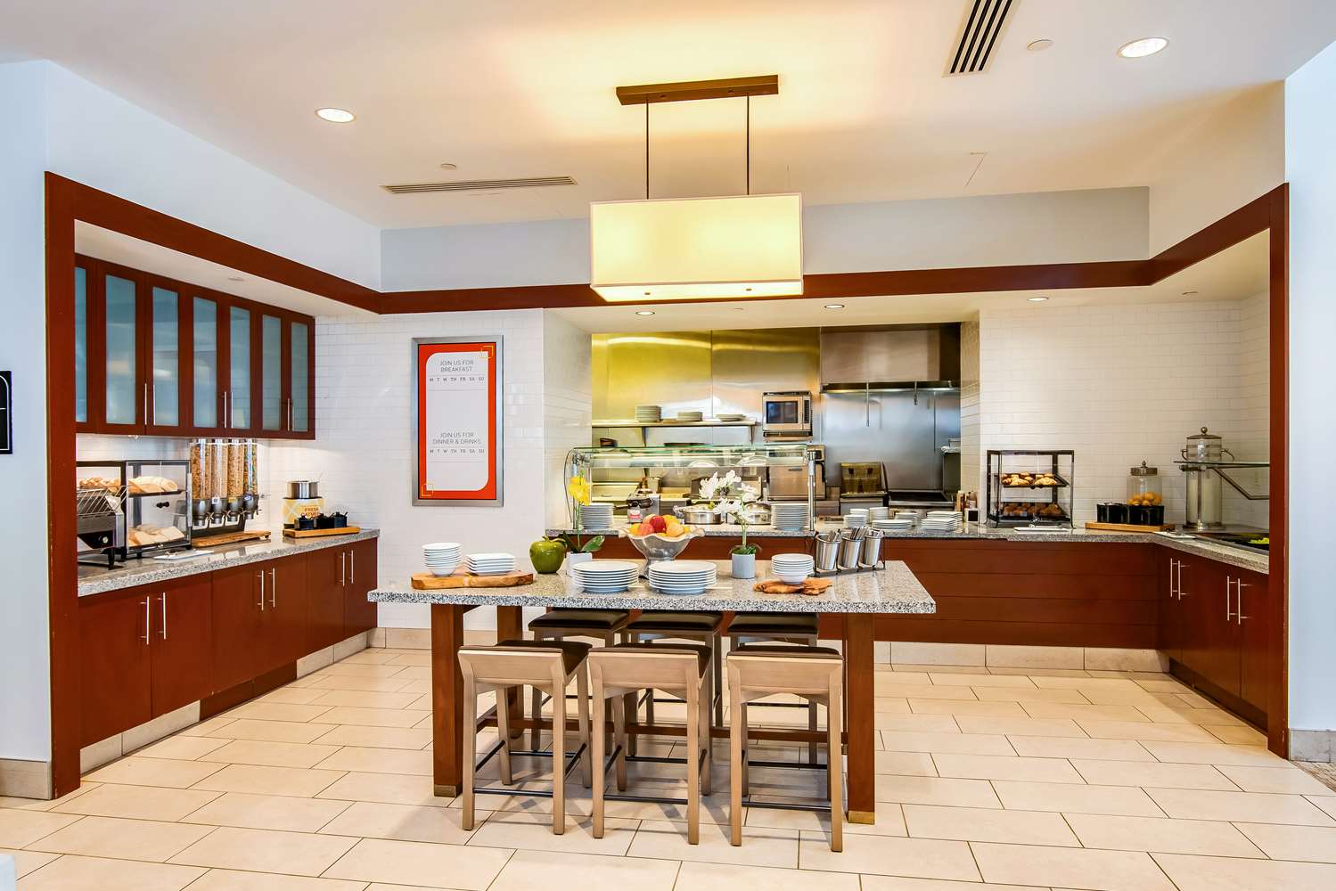 hilton garden inn alexandria old town national harbor