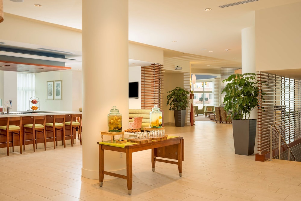 hilton garden inn alexandria old town national harbor
