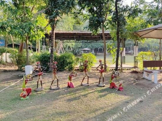 Vananchal Resort,India>>Jambughoda,3 star