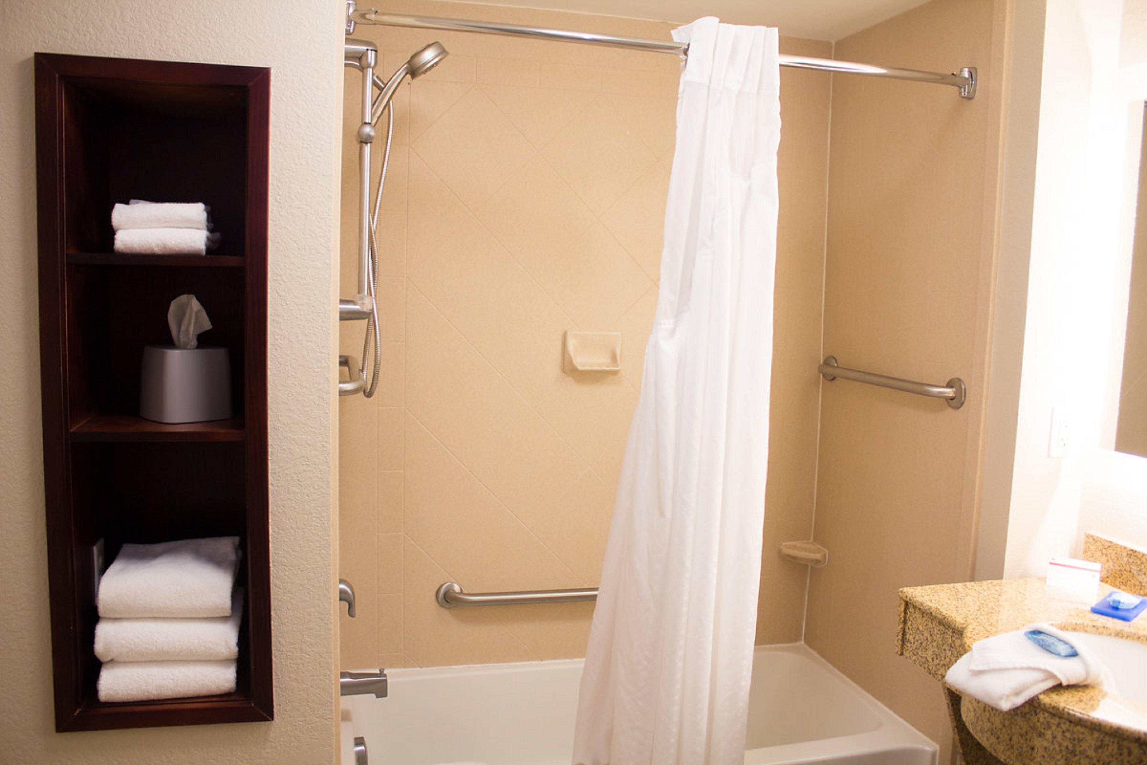 holiday inn express west jefferson by ihg