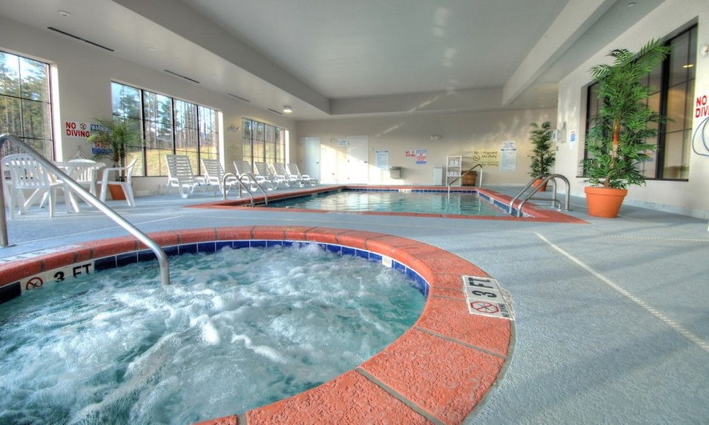 holiday inn express west jefferson by ihg