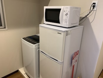 mr kinjo in colorz kuninda