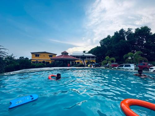 kadambini jungle resort