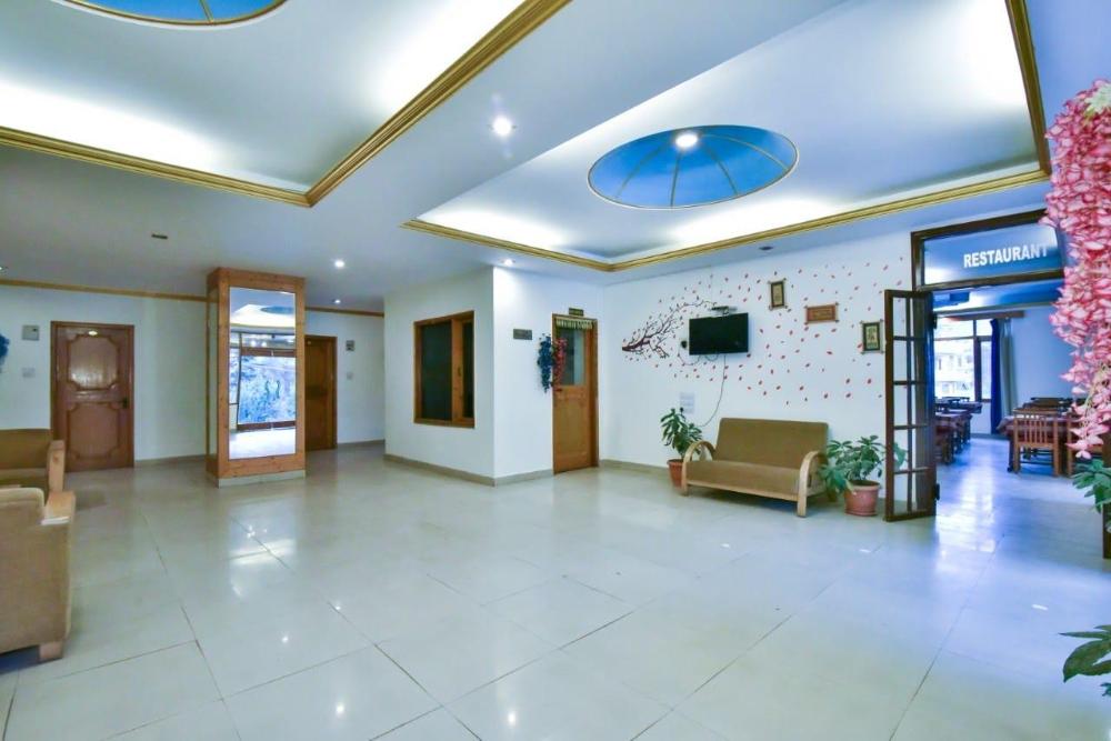hotel mukund palace