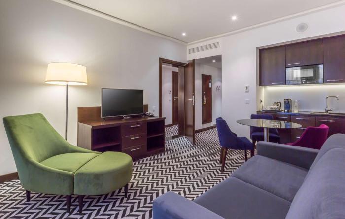 hilton garden inn krakow airport