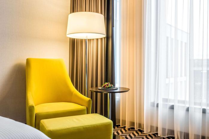 hilton garden inn krakow airport