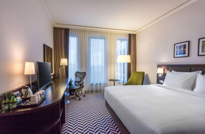 hilton garden inn krakow airport