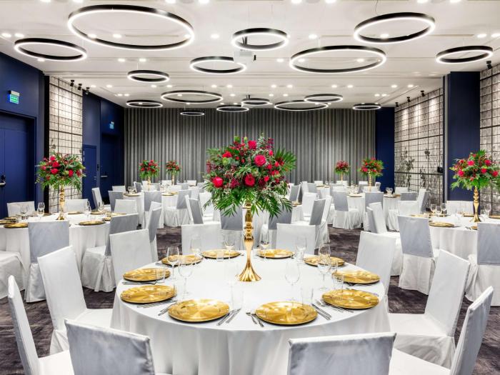hilton garden inn krakow airport
