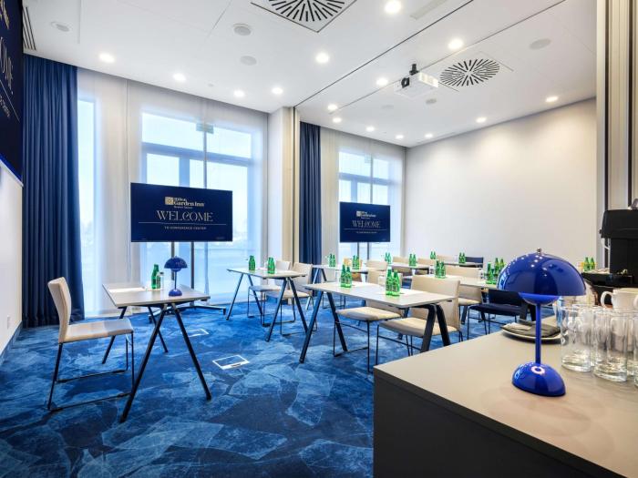 hilton garden inn krakow airport