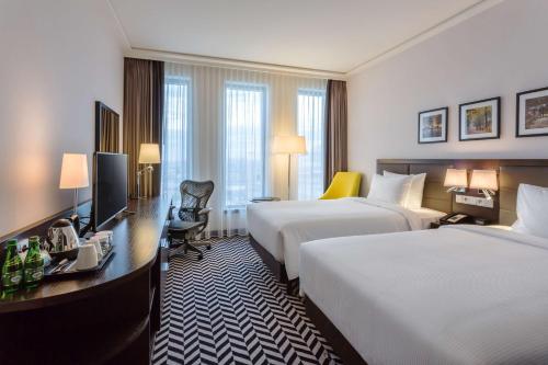 hilton garden inn krakow airport
