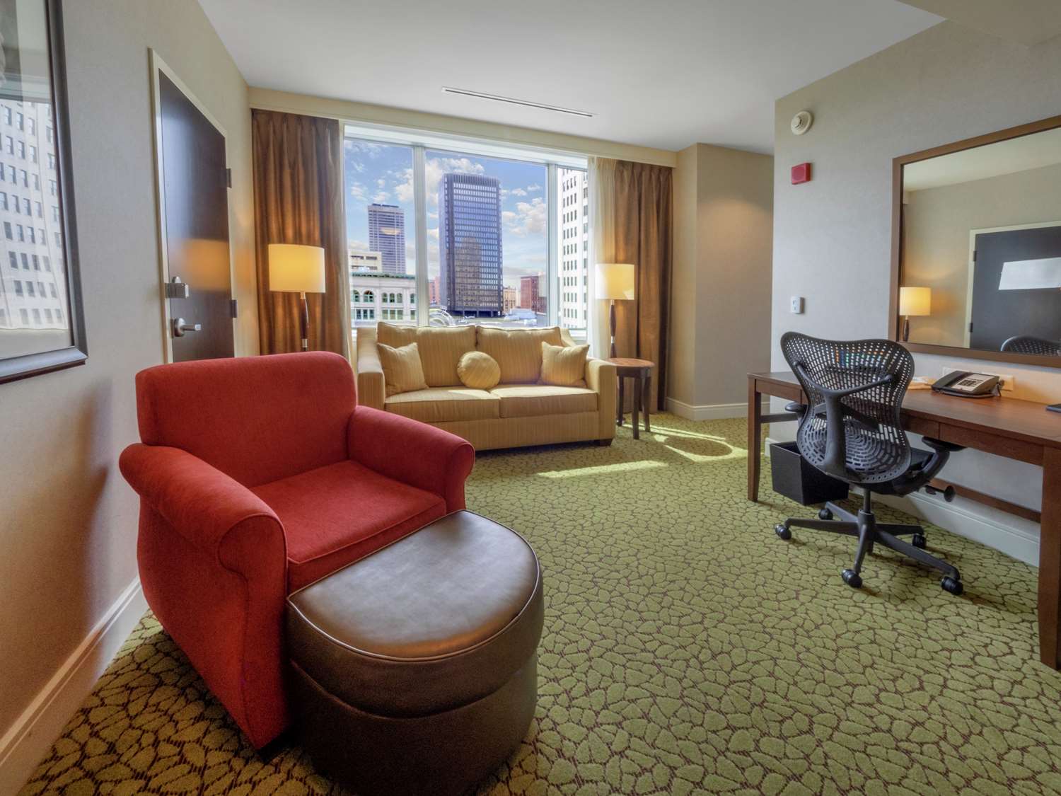 hilton garden inn buffalo downtown