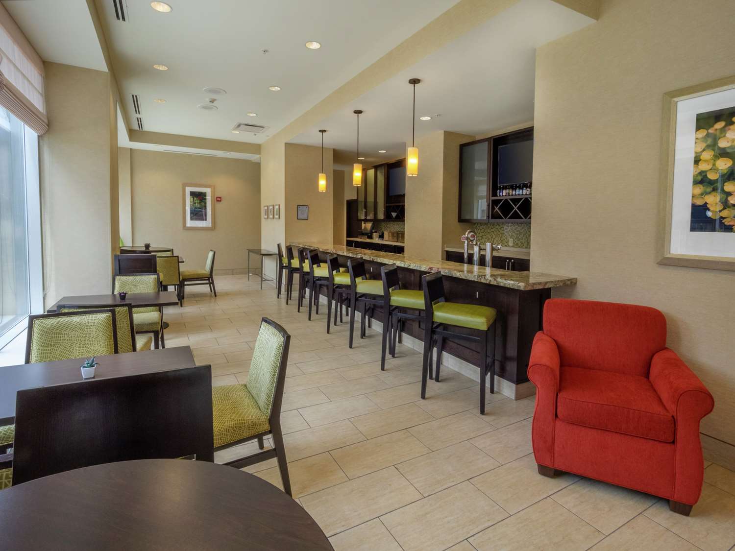 hilton garden inn buffalo downtown