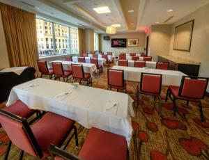 hilton garden inn buffalo downtown