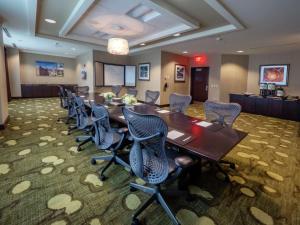 hilton garden inn buffalo downtown