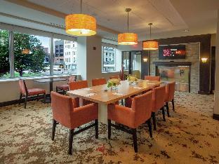 hilton garden inn buffalo downtown