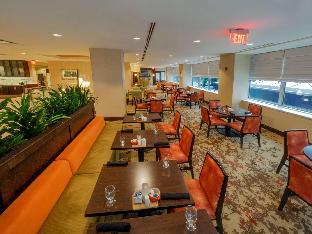 hilton garden inn buffalo downtown