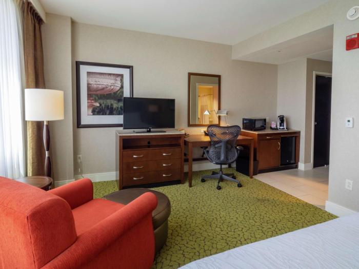 hilton garden inn buffalo downtown
