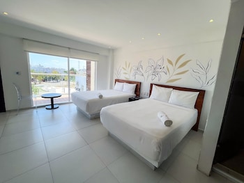 cache hotel boutique adults only