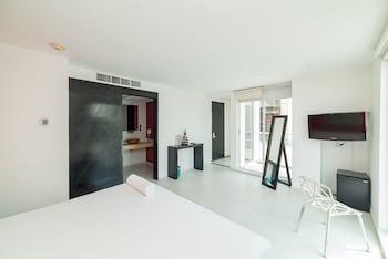 cache hotel boutique adults only