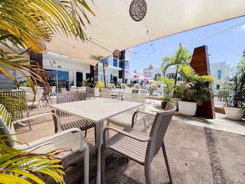 cache hotel boutique adults only