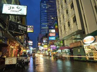 the raya surawong bangkok