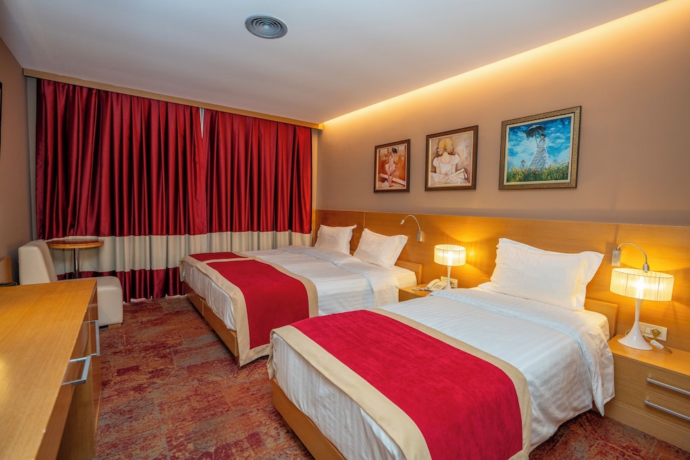 hotel colosseo and spa