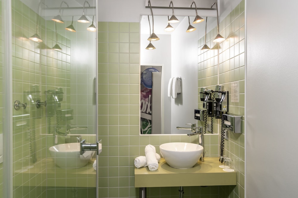 ibis styles hamburg alster city