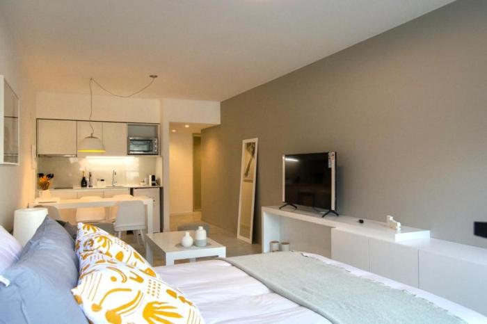 miravida soho hotel and wine bar