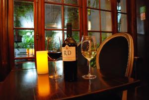 miravida soho hotel and wine bar