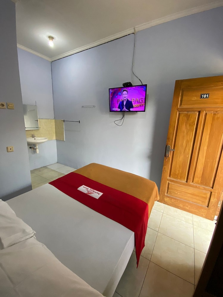 aqilakost n cafe gadog puncak