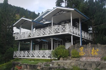 kinabalu pine resorts