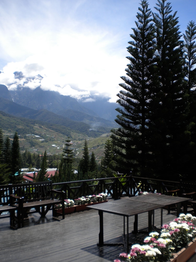 kinabalu pine resorts