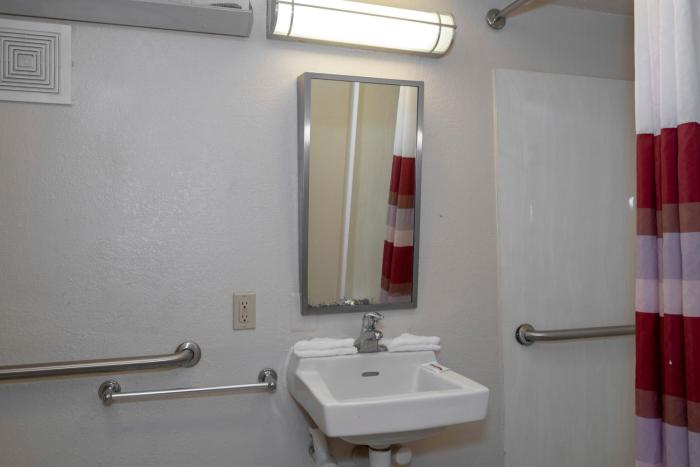 red roof inn washington dc lanham