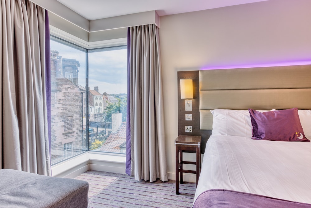 premier inn berwick upon tweed hotel