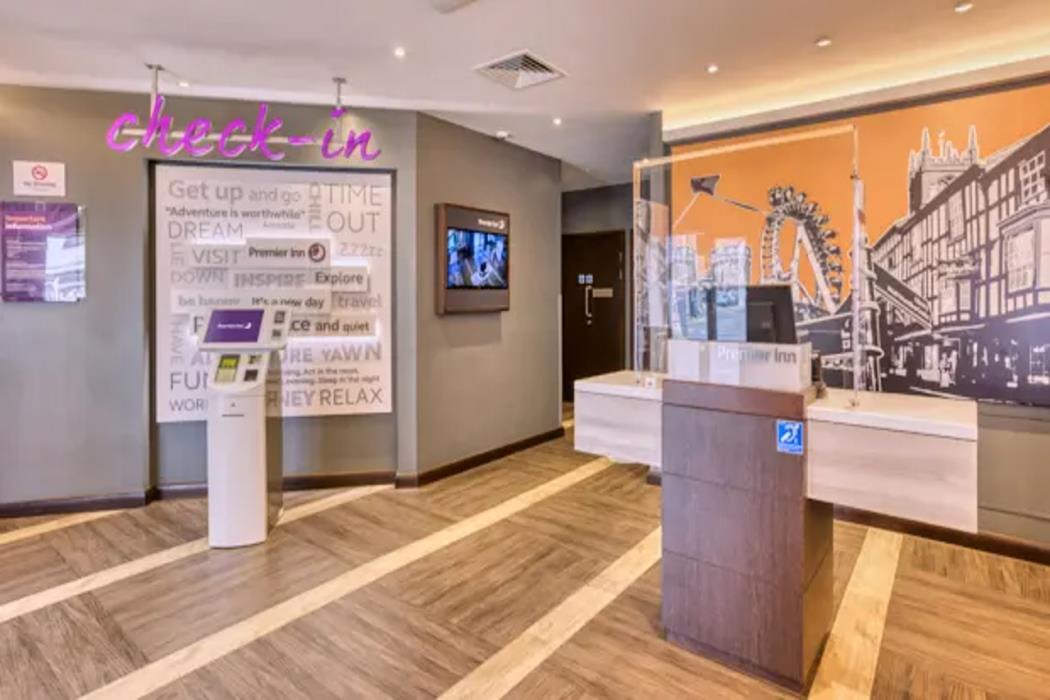 premier inn berwick upon tweed hotel
