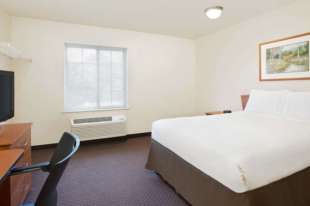 woodspring suites fort worth forest hill