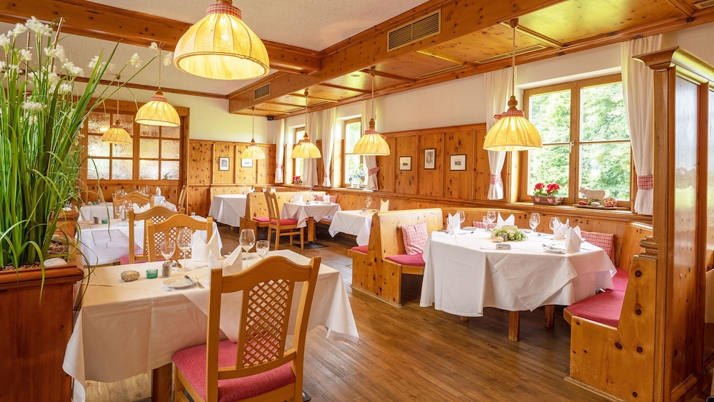 das wiesgauer alpenhotel inzell