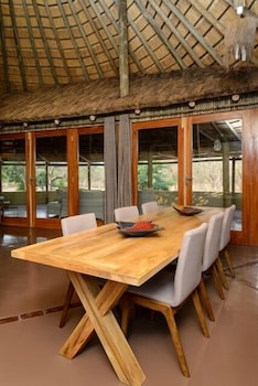 montebelo gorongosa lodge and safari