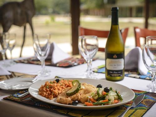 montebelo gorongosa lodge and safari