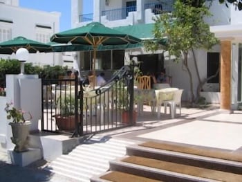 hotel les citronniers