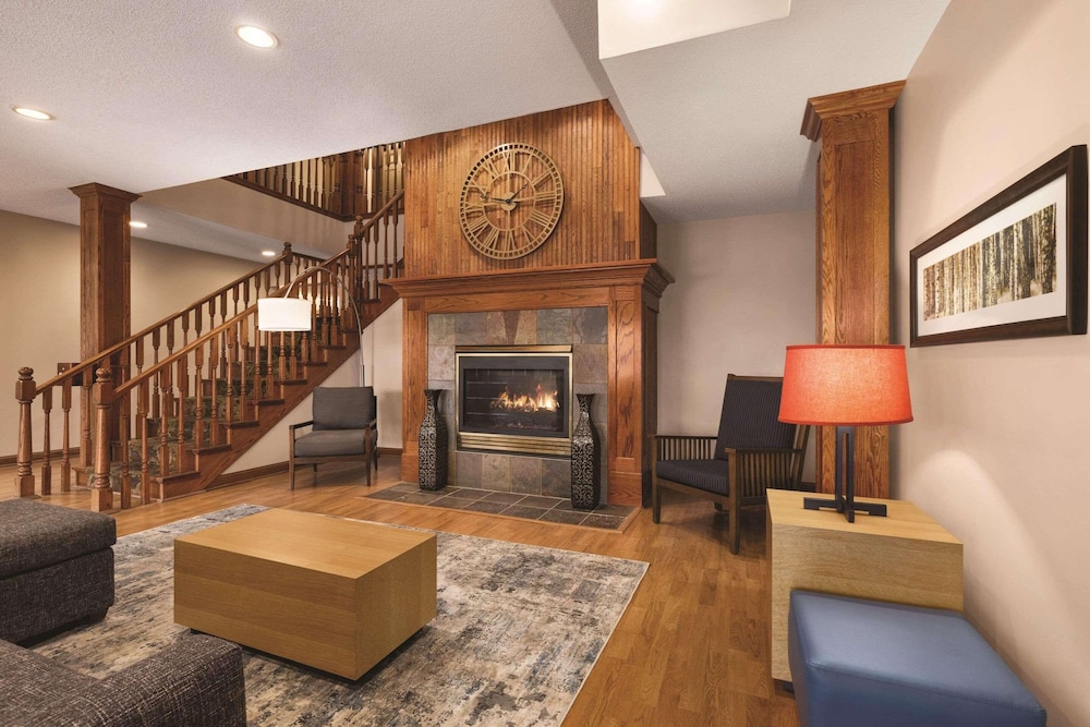country inn and suites by radisson forest lake mn