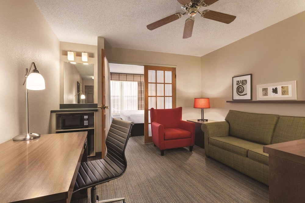 country inn and suites by radisson forest lake mn