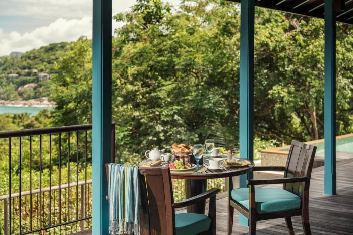 four seasons resort seychelles