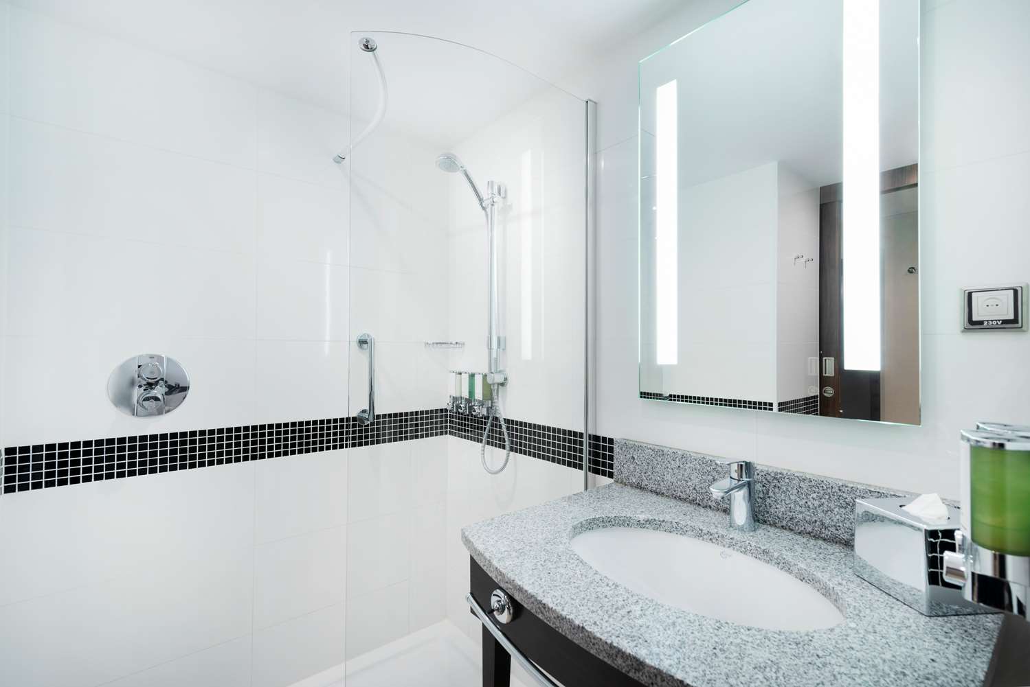 hampton by hilton krakow