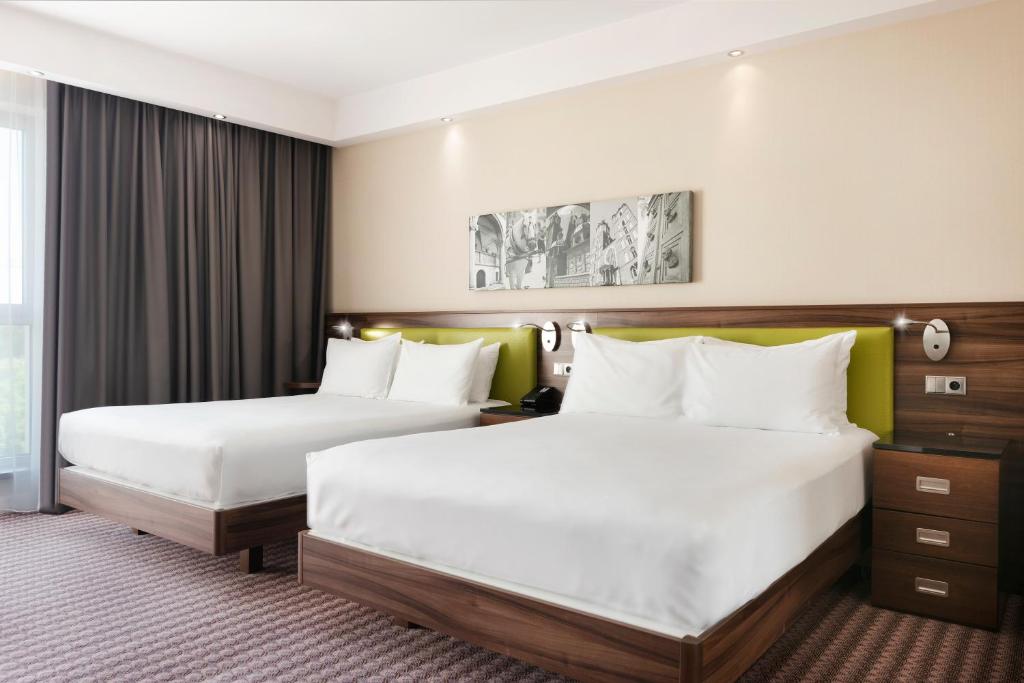 hampton by hilton krakow